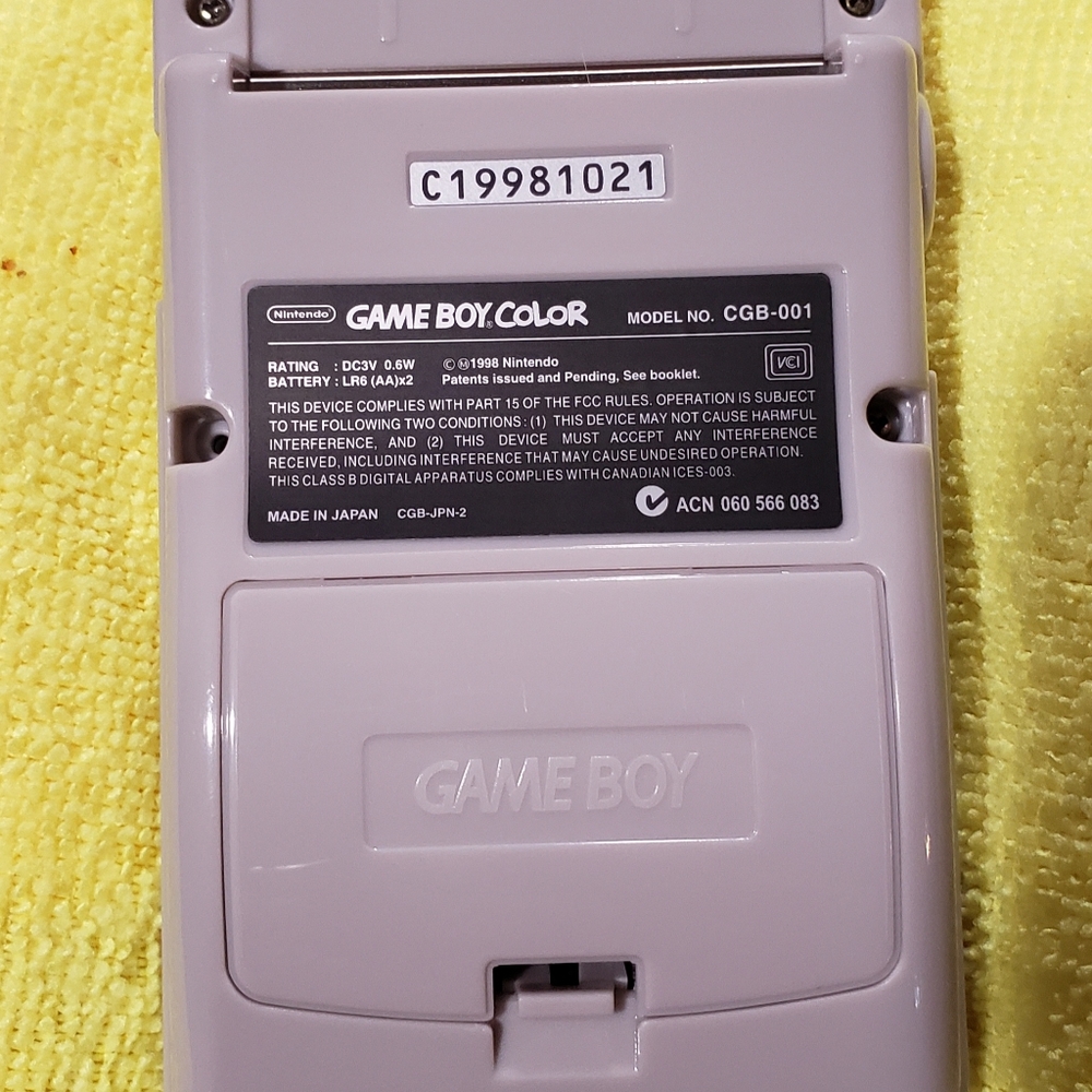 Gameboy color - Picture 2 of 4